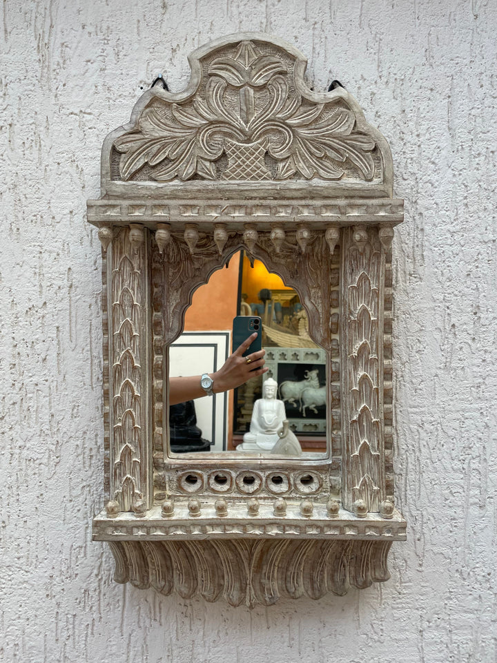 Hand carved single Jharokha mirror in distressed finish