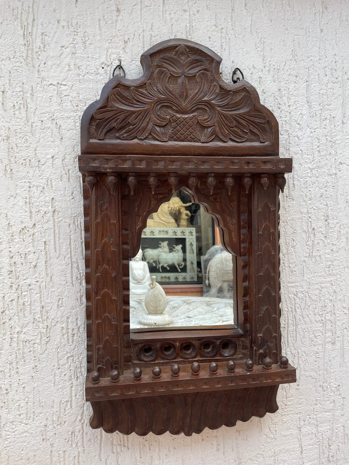 Hand carved single Jharokha mirror in distressed finish