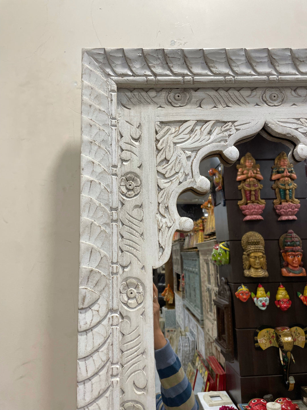 2 Jharokha Hand-Carved Wooden Mirror Frame – Distressed White Finish (30" x 41")