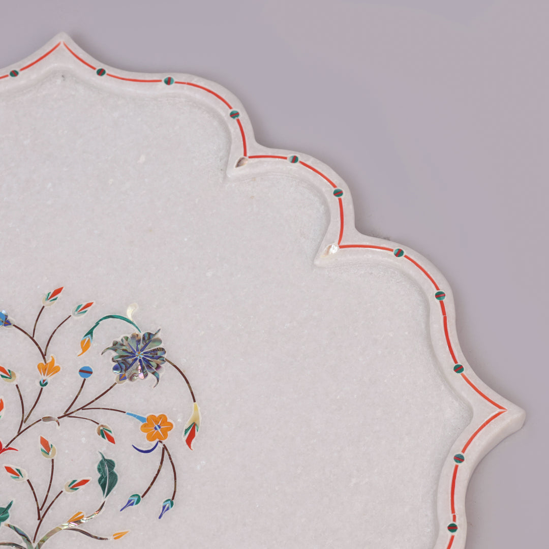White Marble Pietra Dura Decorative Plate With Lotus-Petal Design