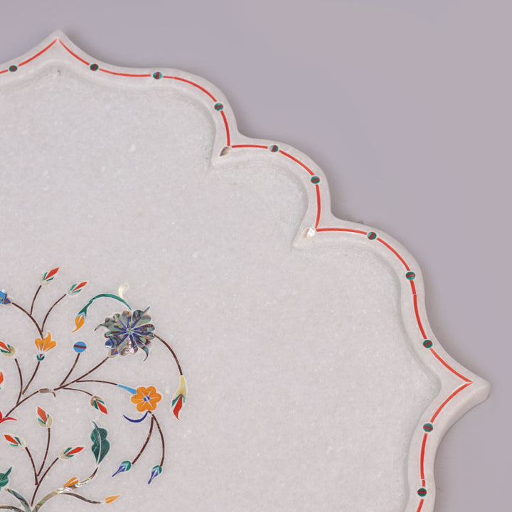 White Marble Pietra Dura Decorative Plate With Lotus-Petal Design