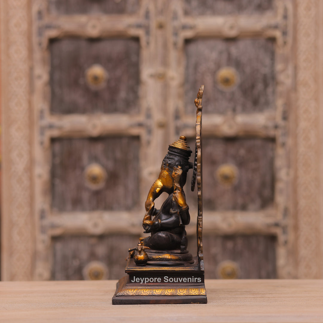 Handcrafted Brass Lord Ganesha Statue with Prabhavali Arch