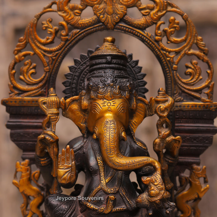 Handcrafted Brass Lord Ganesha Statue with Prabhavali Arch