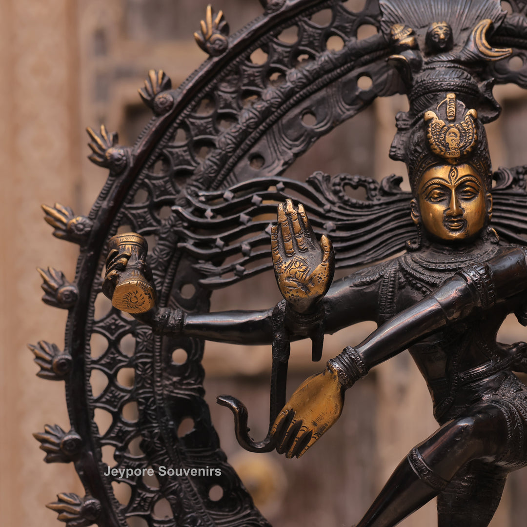 Handcrafted Brass Nataraja Statue – Dancing Shiva Sculpture