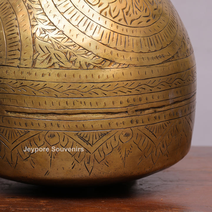 Traditional Antique Brass Decorative Pot for Home Décor