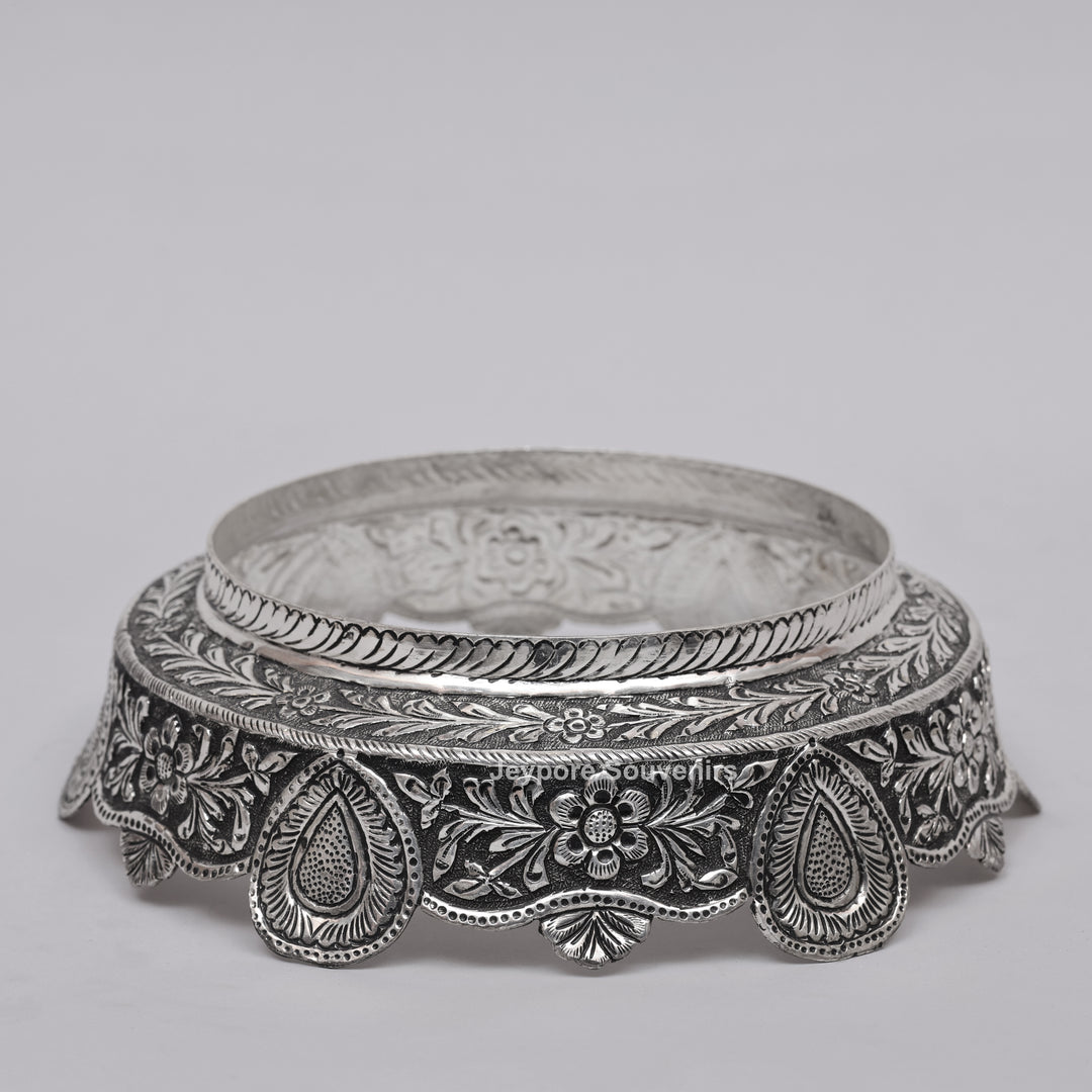 Handcrafted Silver Polished Peacock Lid Decorative Vase