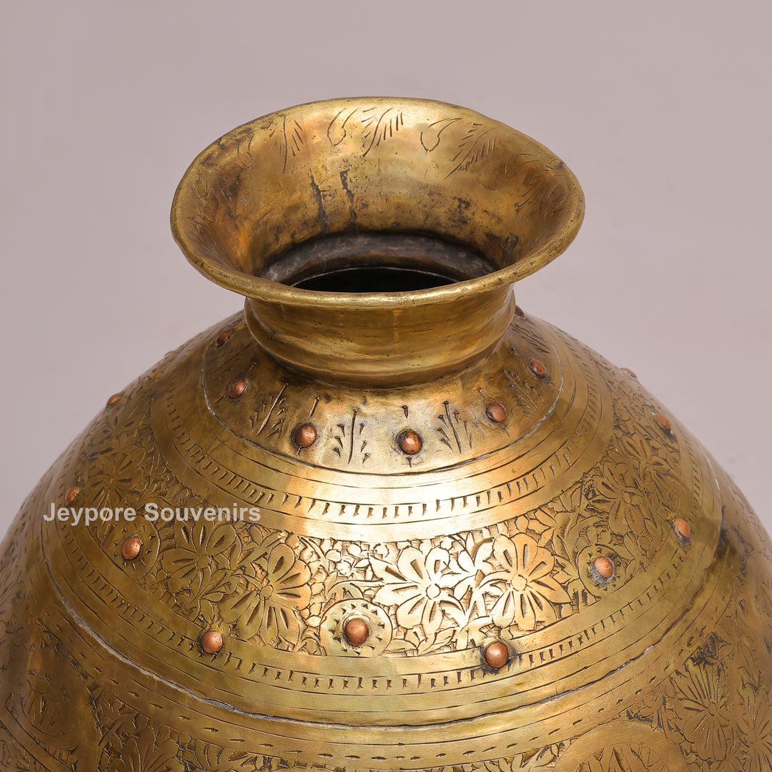 Traditional Antique Brass Decorative Planter for Home Décor