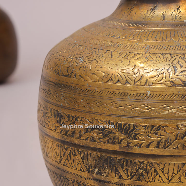 Vintage-Style Brass Planter Pot with Antique Golden Finish