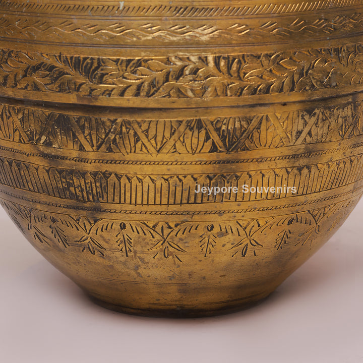 Vintage-Style Brass Planter Pot with Antique Golden Finish