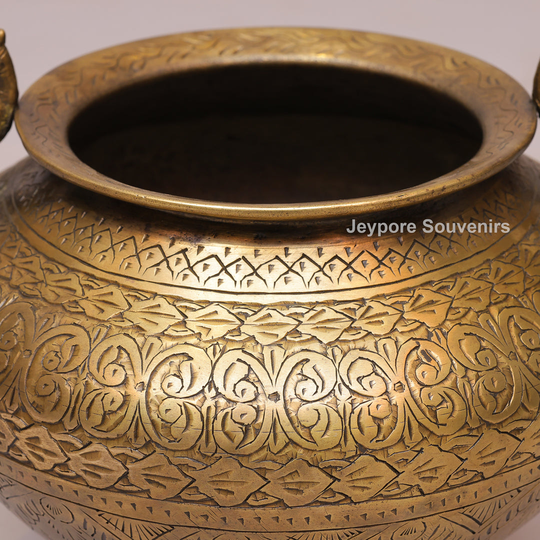 Traditional Handcrafted Brass Planter Pot for Home Decor