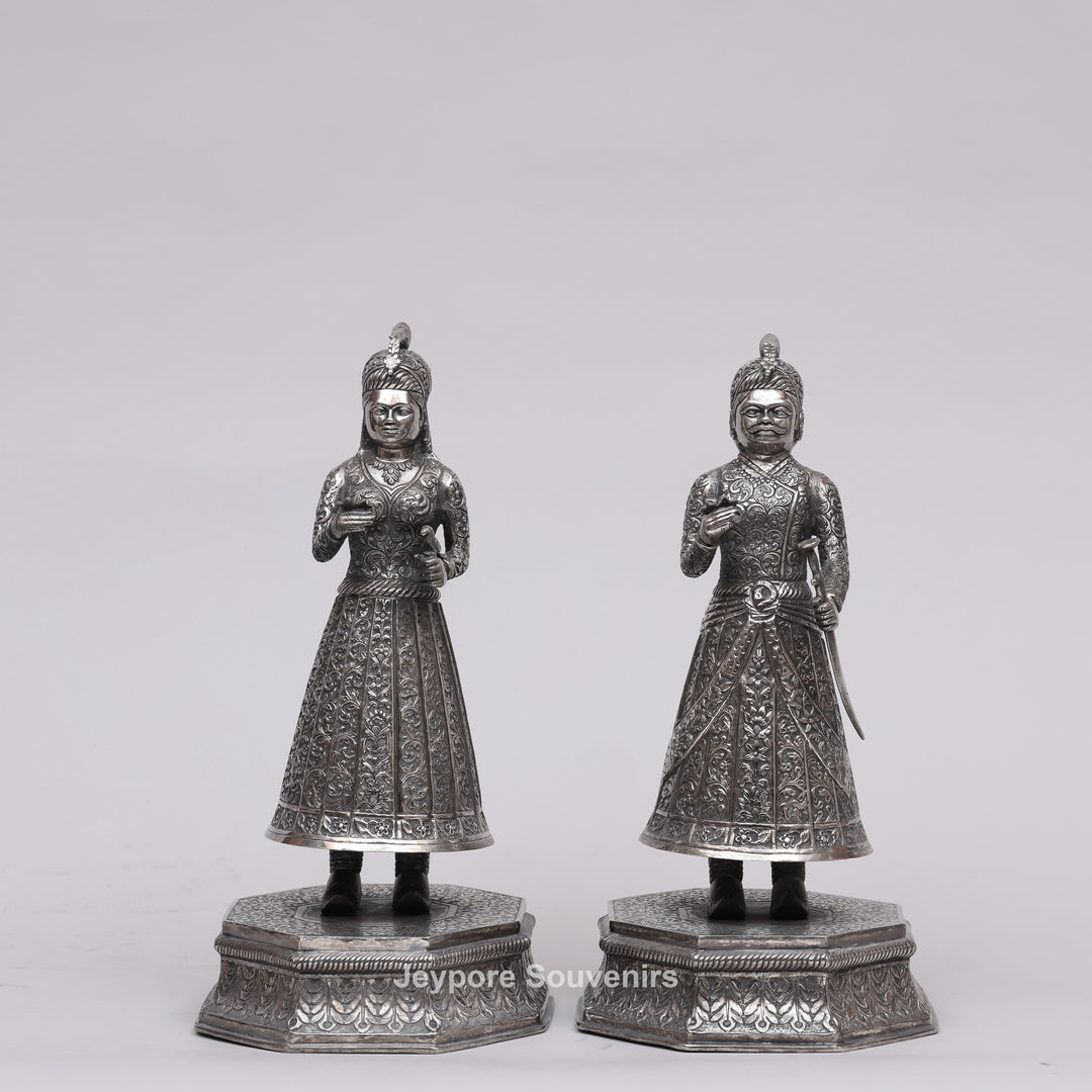 Handcrafted Copper Silver Polished King &amp; Queen Statue Pair