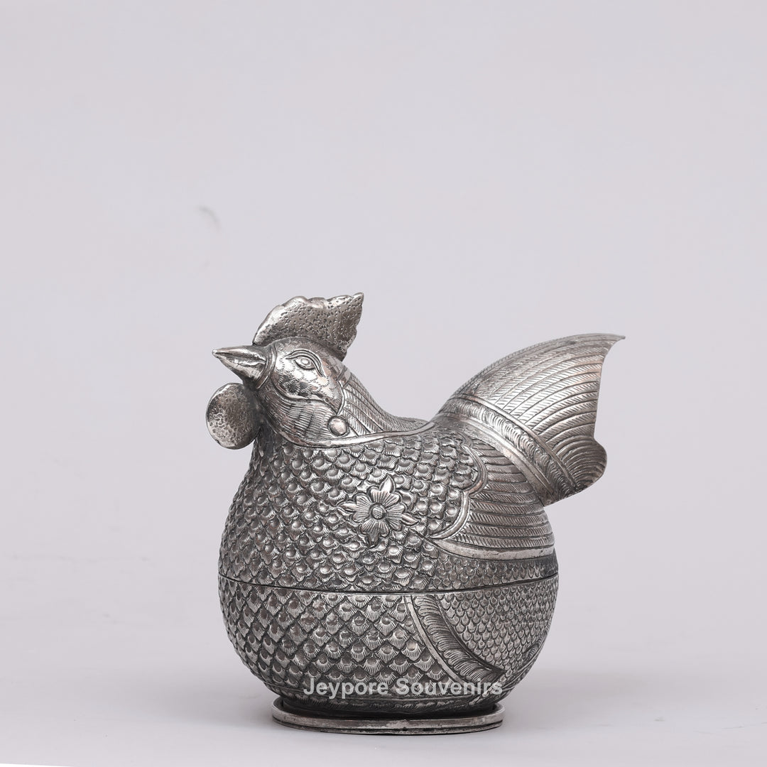 Handcrafted Cambodian Silver Polished Hen-Shaped Betel Lime Box