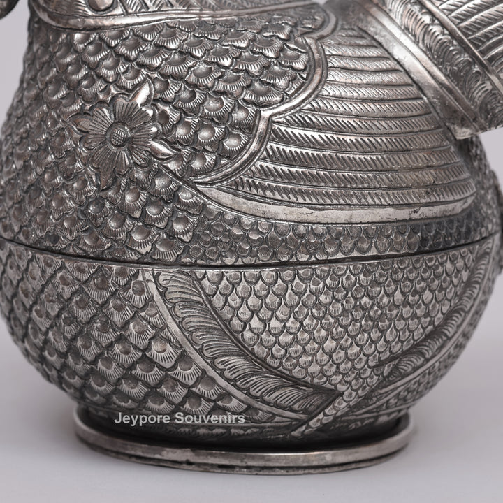 Handcrafted Cambodian Silver Polished Hen-Shaped Betel Lime Box