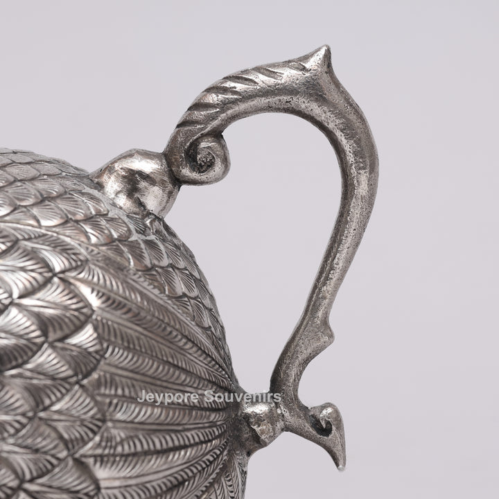 Cambodian Silver Polished Hen-Shaped Betel Lime Box