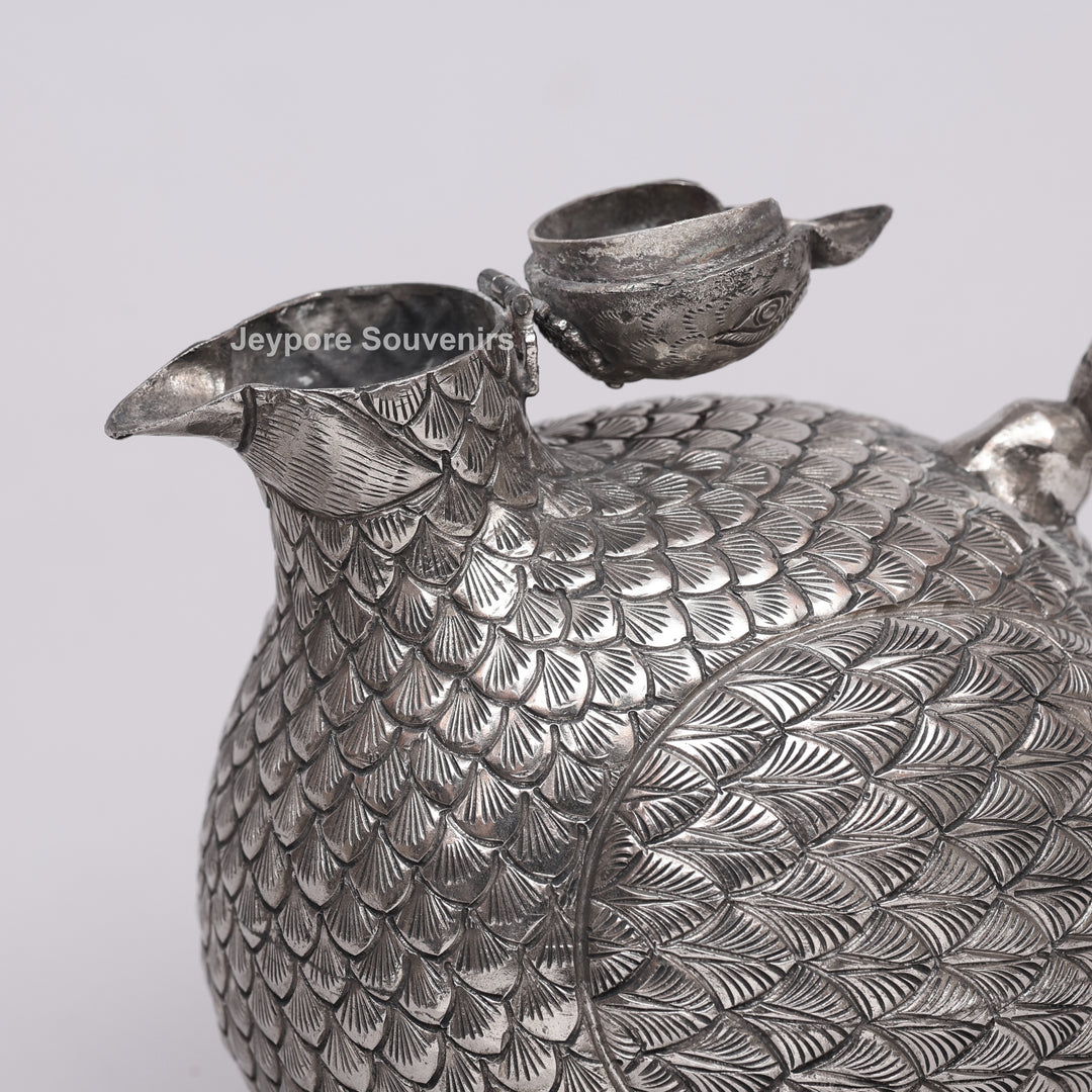 Cambodian Silver Polished Hen-Shaped Betel Lime Box
