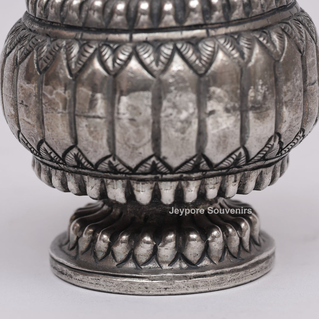 Handcrafted Antique-Style Silver Polished Rose Water Sprinkler