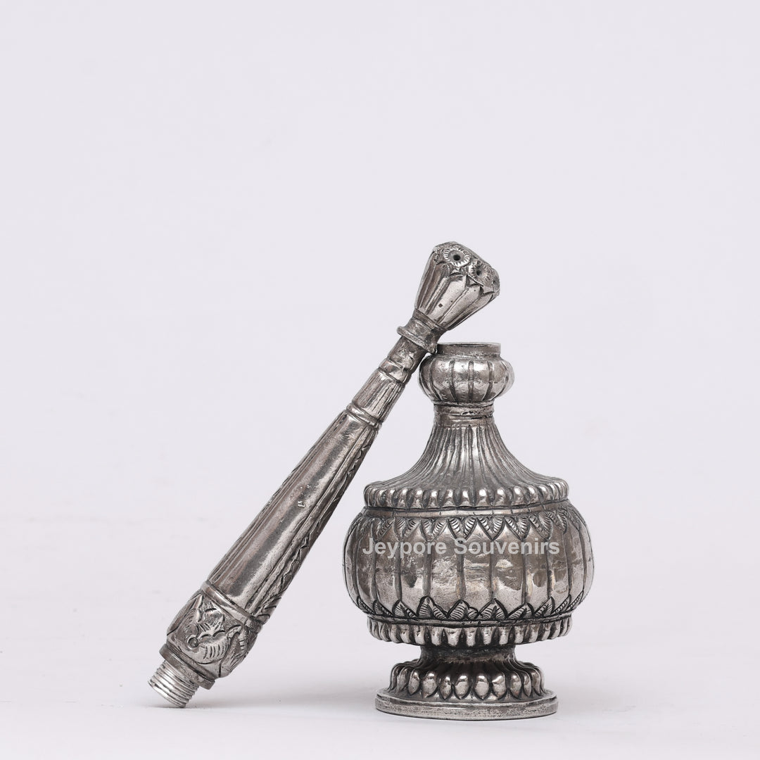 Handcrafted Antique-Style Silver Polished Rose Water Sprinkler