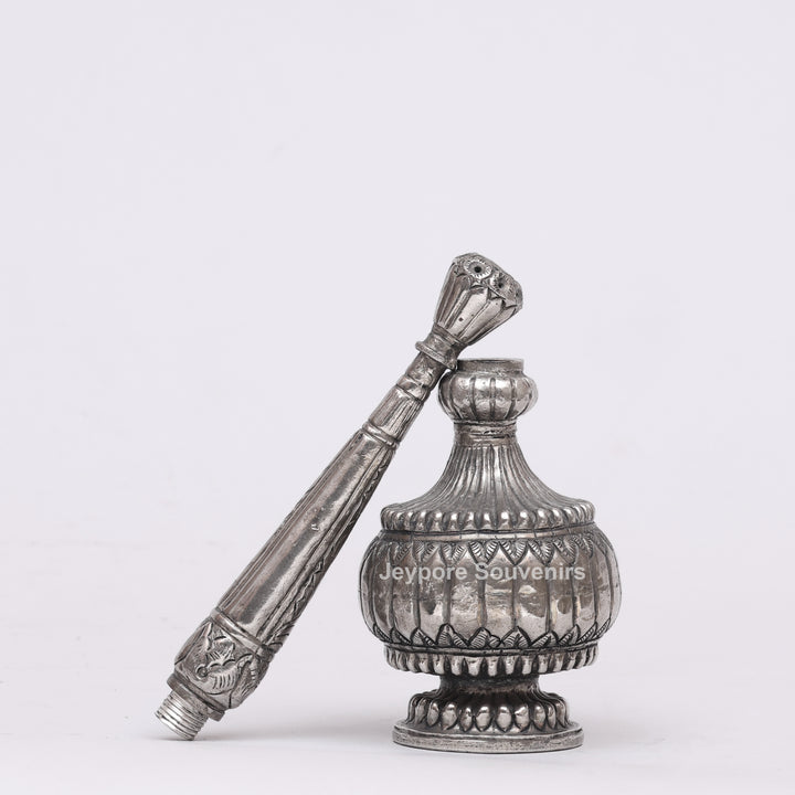 Handcrafted Antique-Style Silver Polished Rose Water Sprinkler