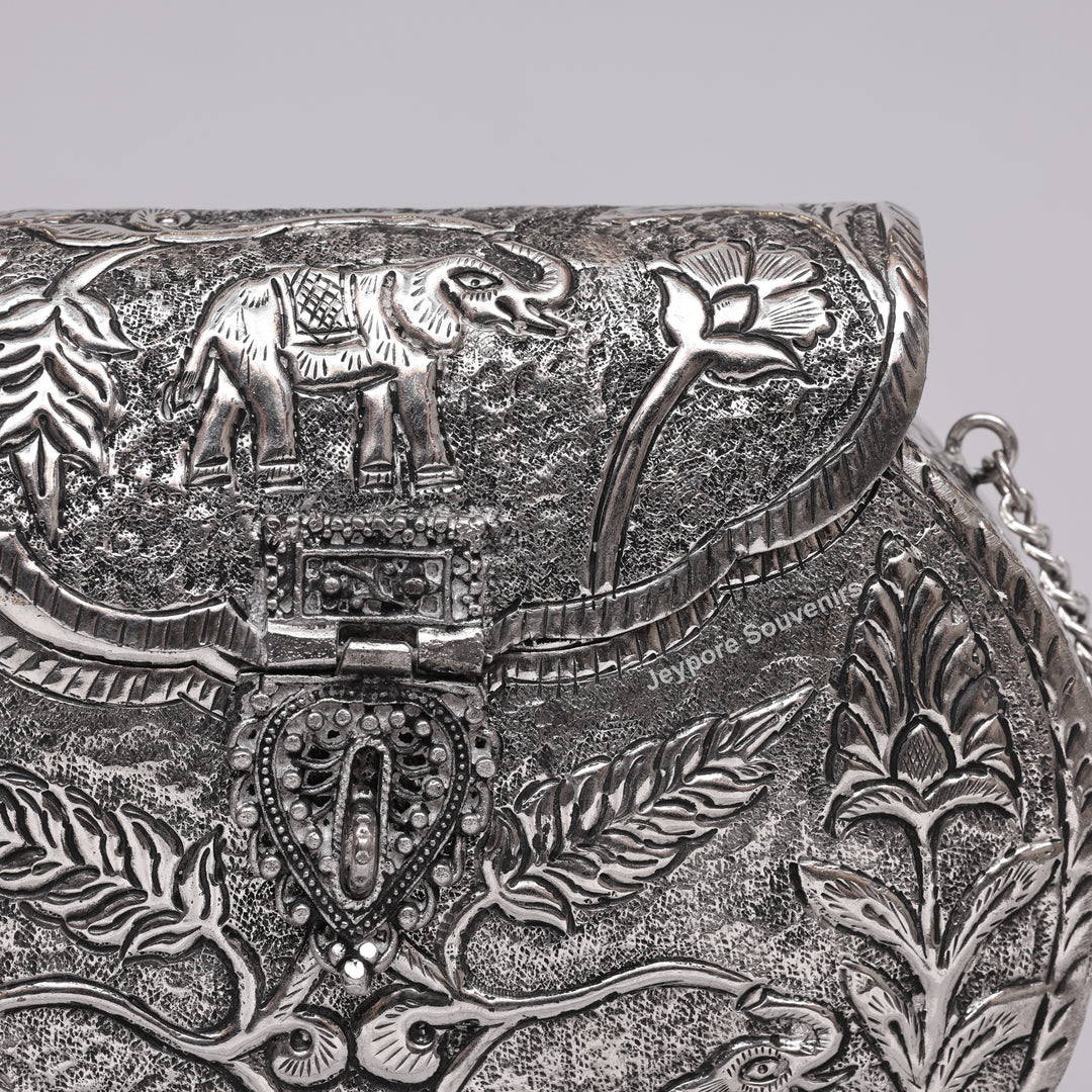 Handcrafted Women&