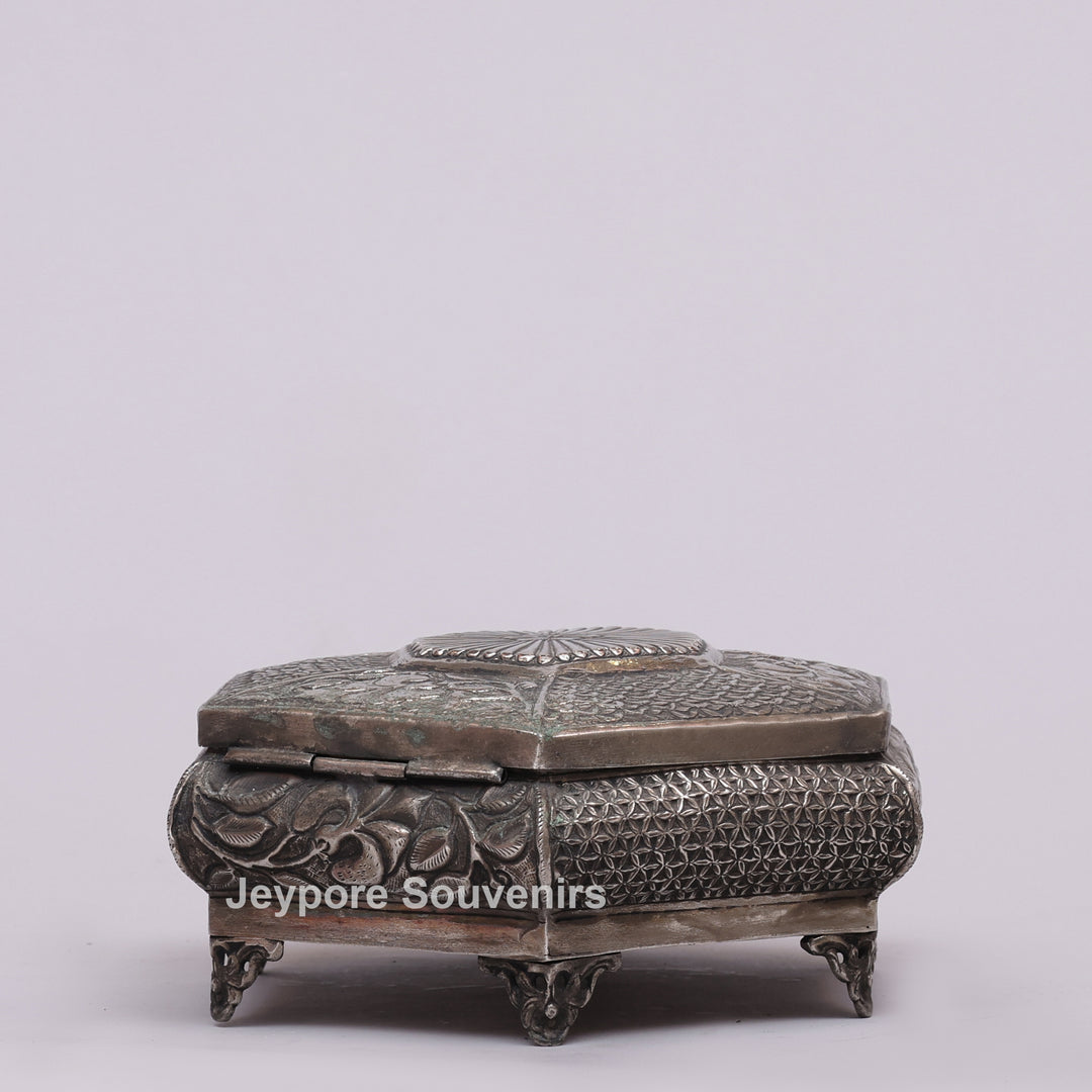 Handcrafted Silver Polished Octagonal Shape Jewelry Box