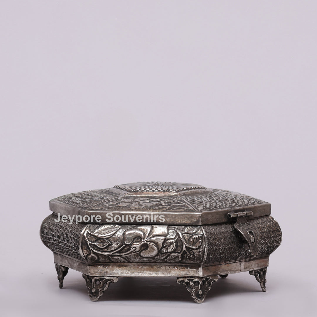 Handcrafted Silver Polished Octagonal Shape Jewelry Box