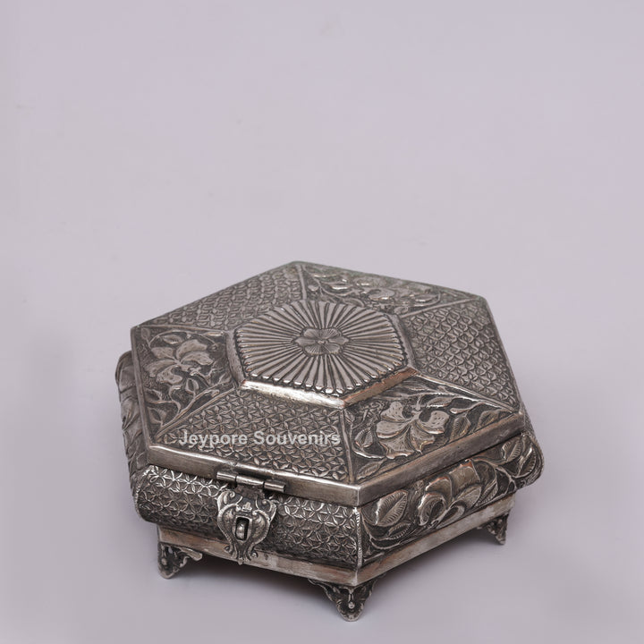 Handcrafted Silver Polished Octagonal Shape Jewelry Box