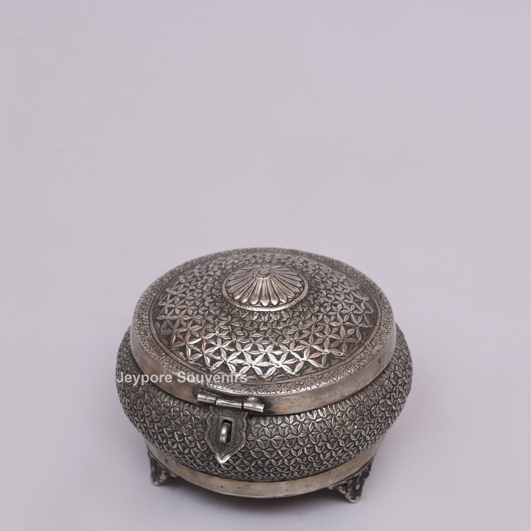 Silver Polished Round Heritage Storage Box