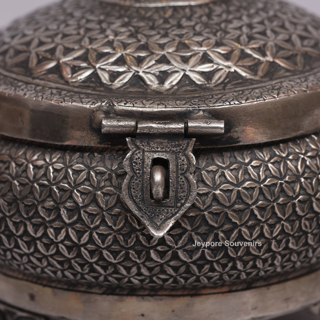 Silver Polished Round Heritage Storage Box