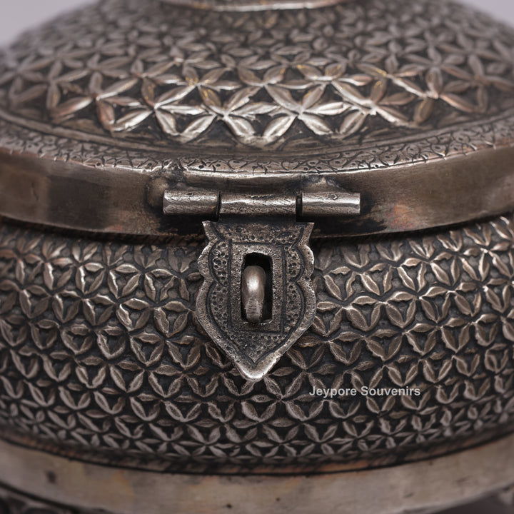 Silver Polished Round Heritage Storage Box