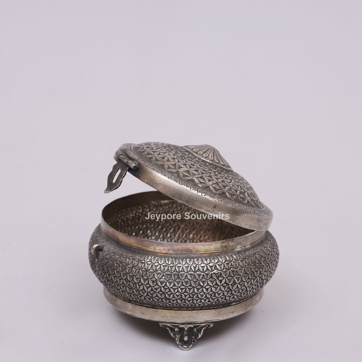 Silver Polished Round Heritage Storage Box