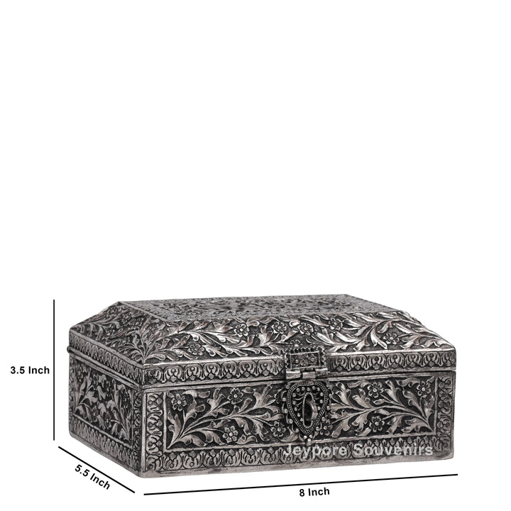 Royal Silver Polished Engraved Jewelry Box