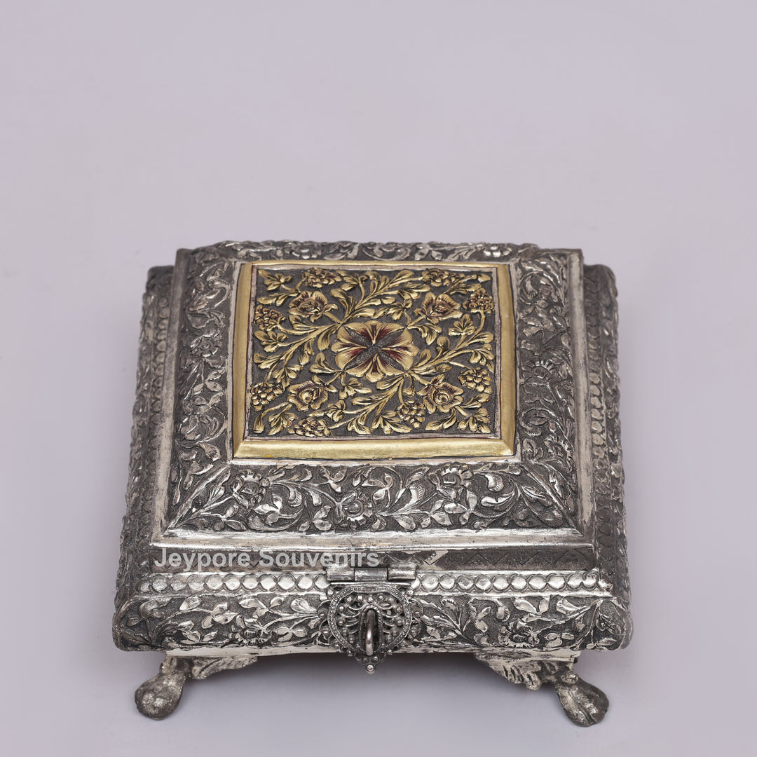 Royal Heritage Silver Polished Dry Fruit Box