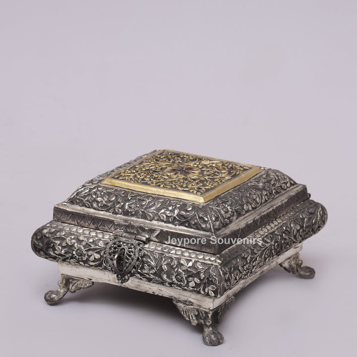 Royal Heritage Silver Polished Dry Fruit Box
