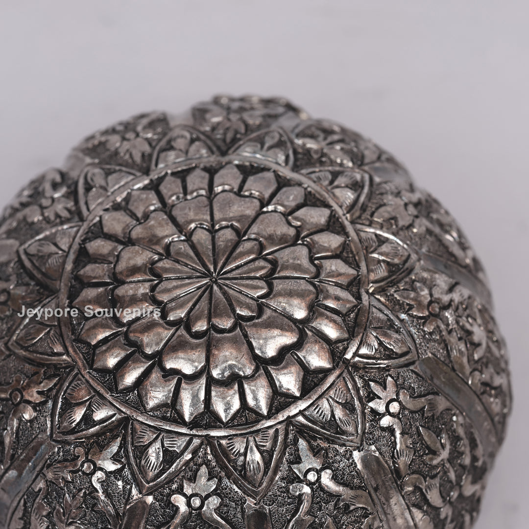 Handcrafted Silver Polished Round Shaped Trinket Box