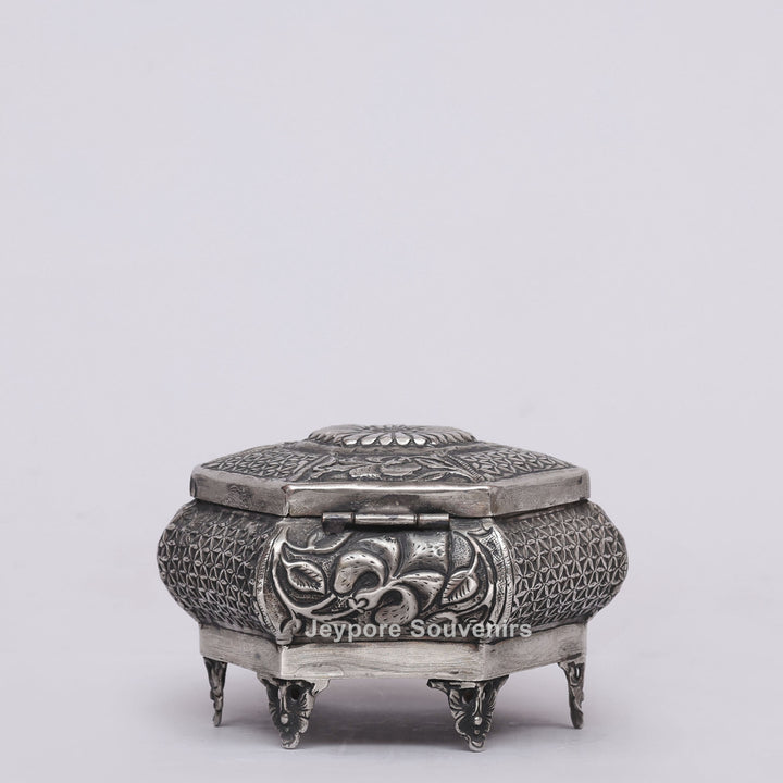Handcrafted Silver Polished German Silver Jewellery Box