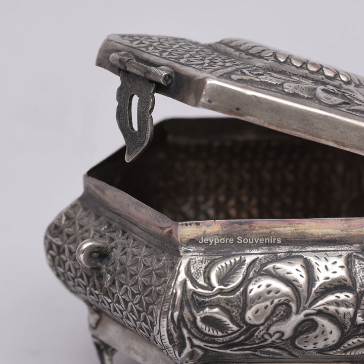 Handcrafted Silver Polished German Silver Jewellery Box