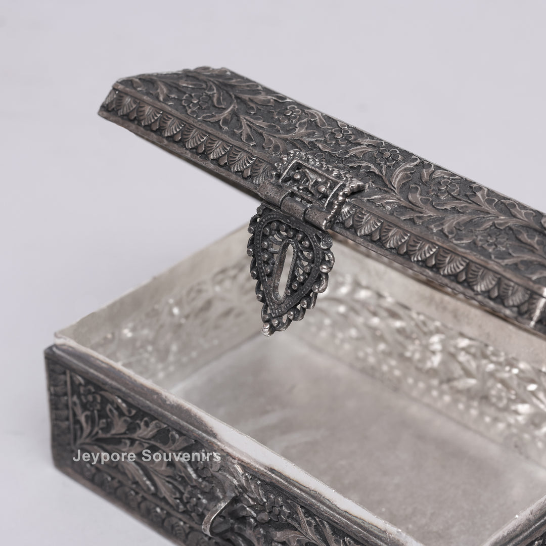 Handcrafted Floral Engraved Antique Silver Finish Jewelry Box