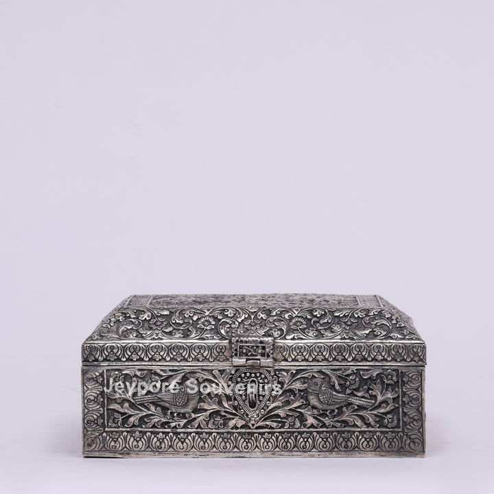 Handcrafted Silver Polished Rectangular Jewelry Box