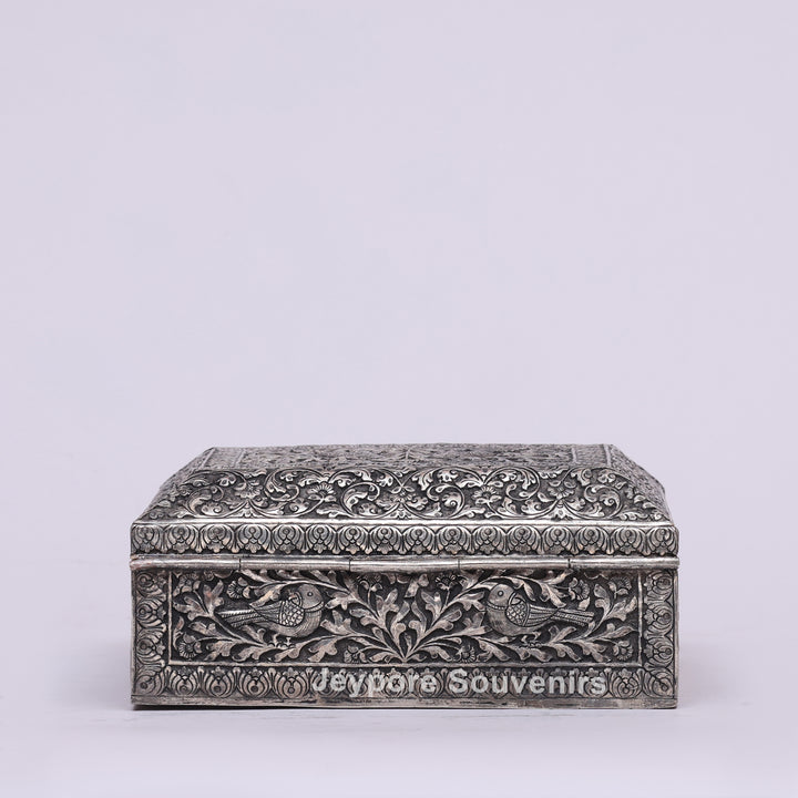 Handcrafted Silver Polished Rectangular Jewelry Box