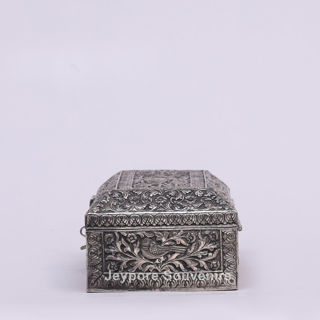 Handcrafted Silver Polished Rectangular Jewelry Box
