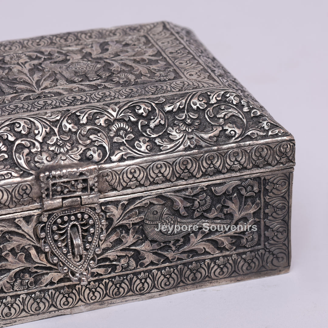 Handcrafted Silver Polished Rectangular Jewelry Box