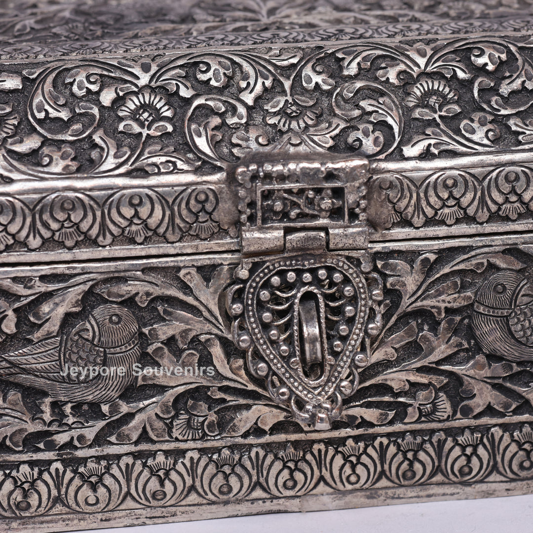 Handcrafted Silver Polished Rectangular Jewelry Box