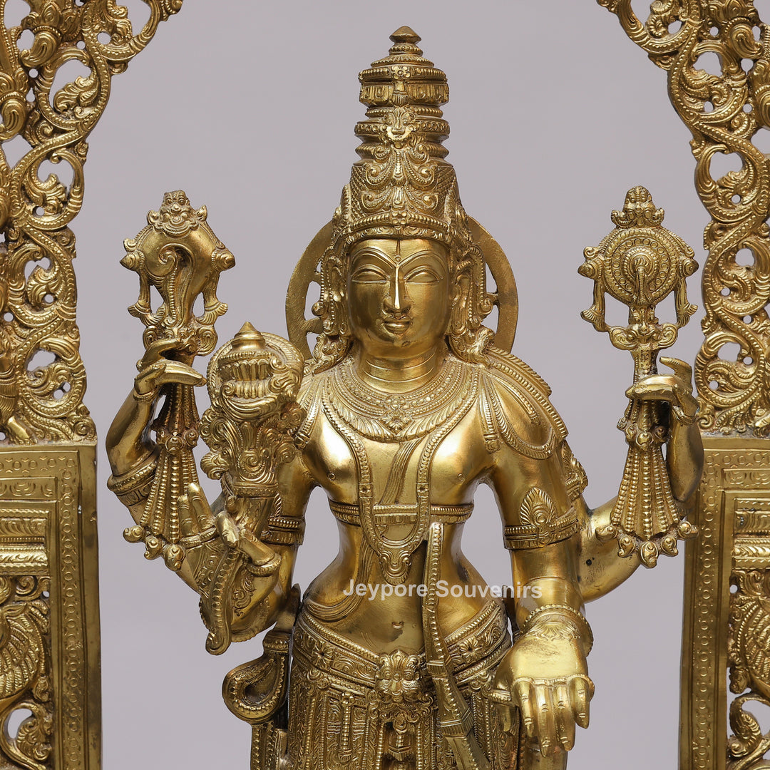Handcrafted Brass Lord Vishnu Idol with Prabhavali Arch