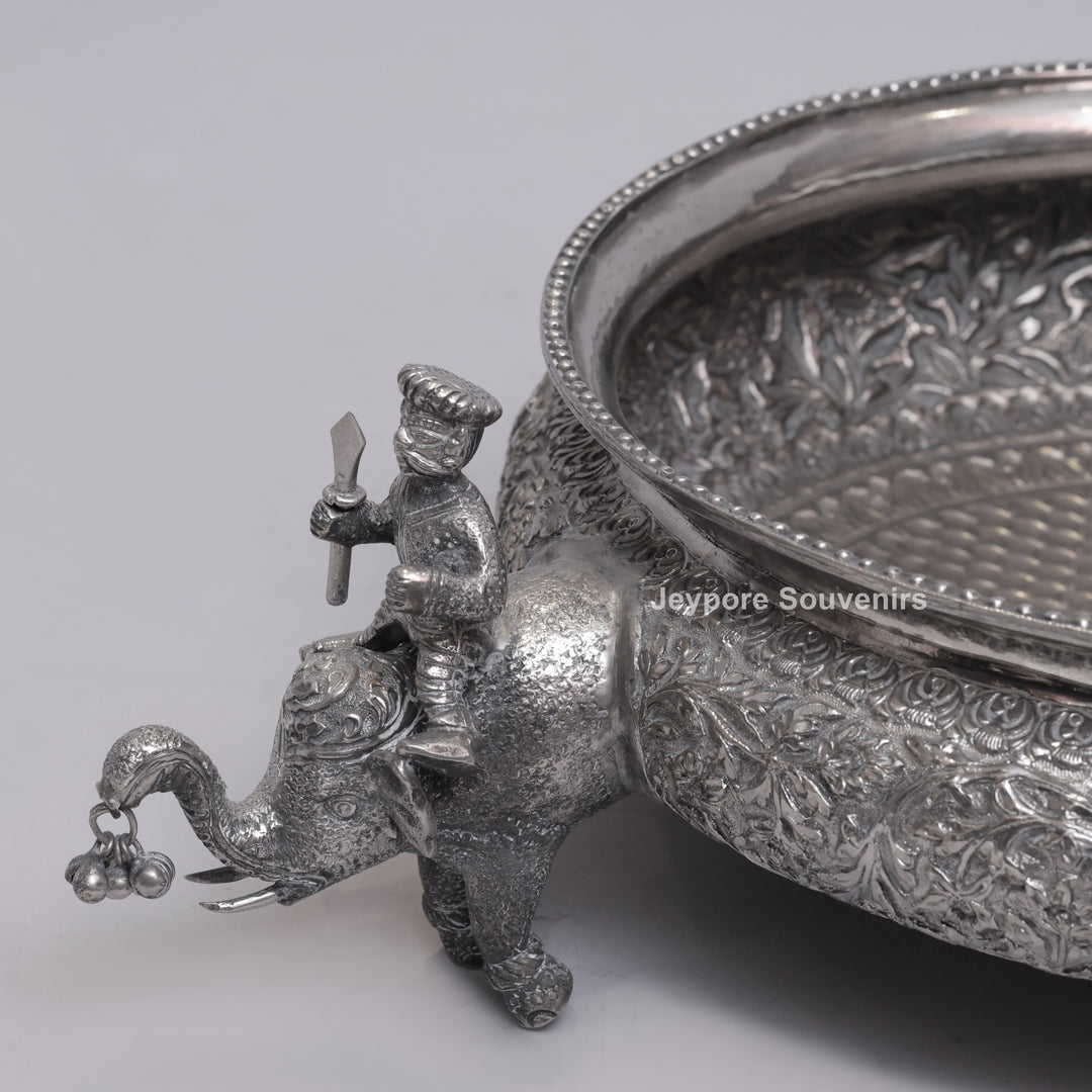 Antique Silver Finish Elephant Royal Serving Bowl