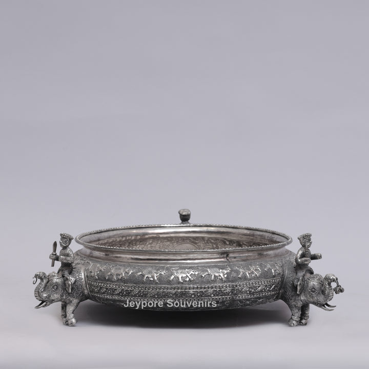 Antique silver-finish bowl featuring Royal Elephant with Guard figures.