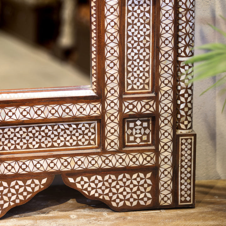 Handcrafted Moroccan Mother of Pearl Inlay Wooden Wall Mirror with Scalloped Arch