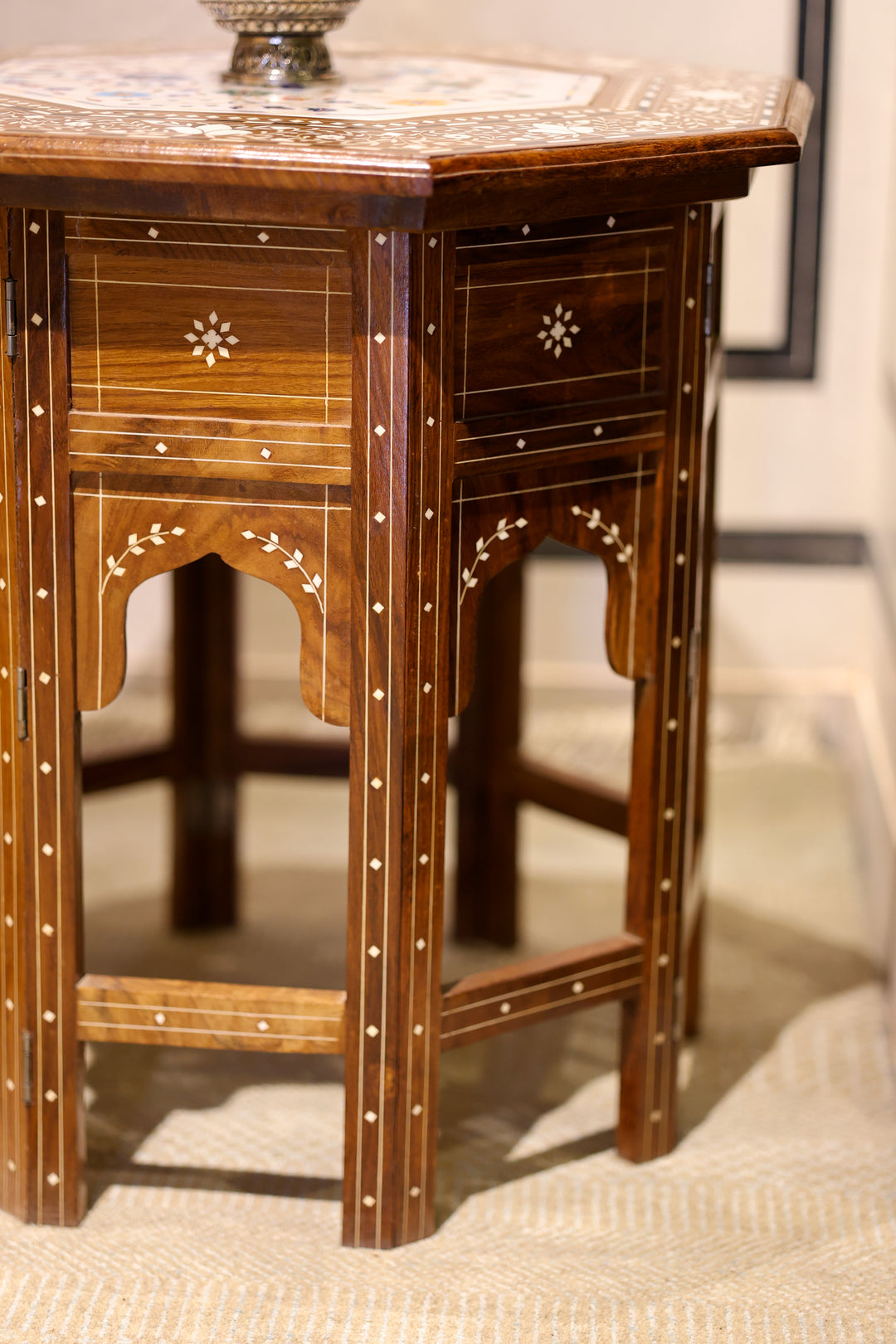 Octagonal Foldable Side Table with Marble &amp; Semi-Precious Stone Inlay Work