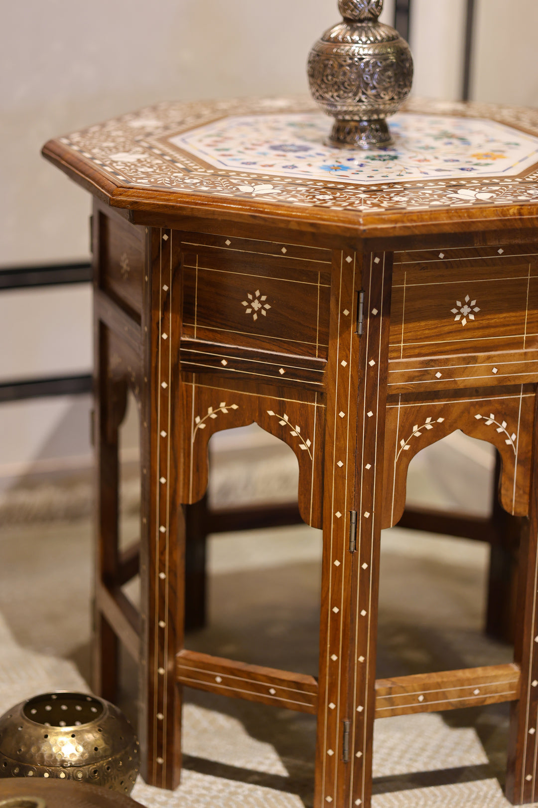 Octagonal Foldable Side Table with Marble &amp; Semi-Precious Stone Inlay Work