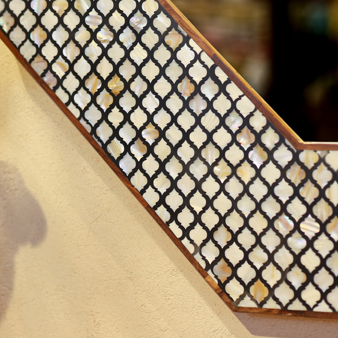 Handcrafted Octagonal Black &amp; White Bone Inlay Wall Mirror