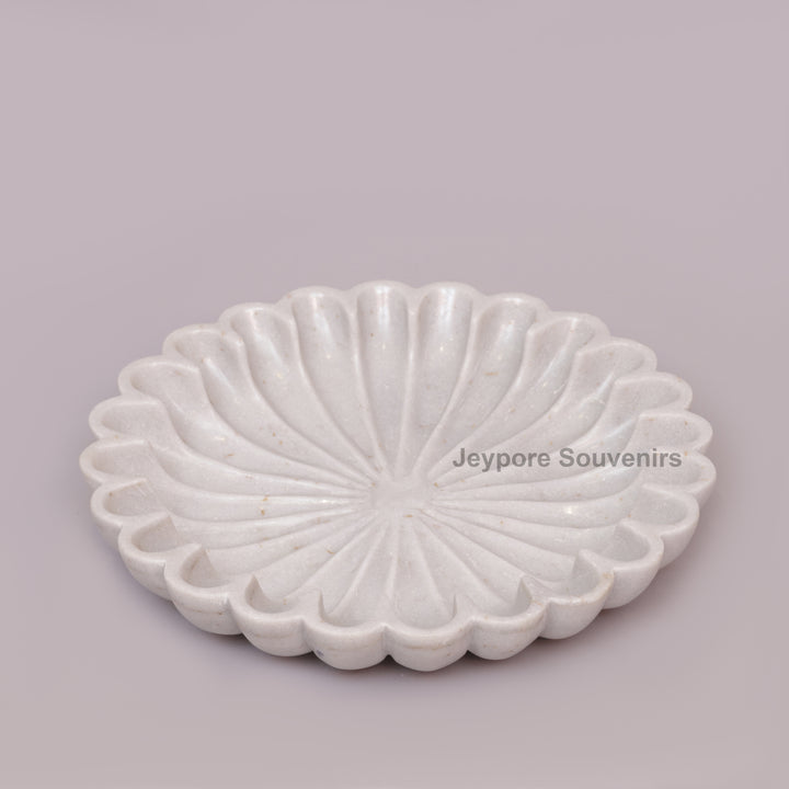 White Marble Flower Bowl with Scalloped Fluted Edges